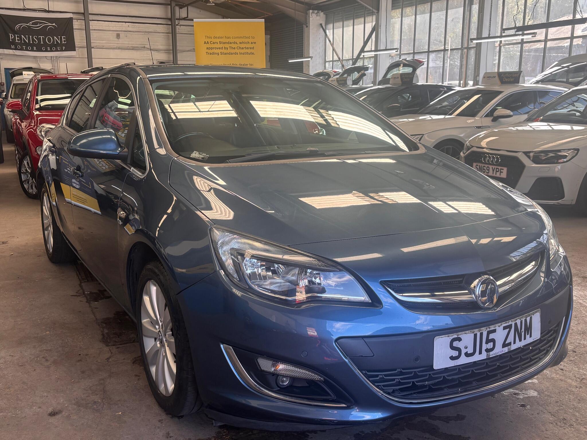 Vauxhall Astra - Image 25