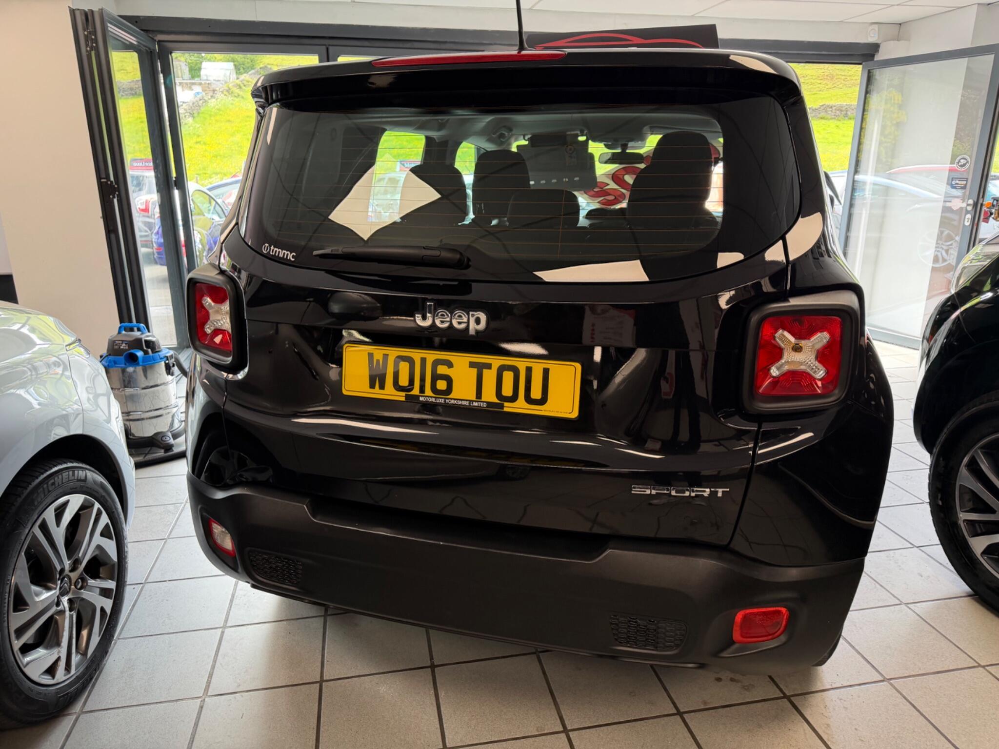 Jeep Renegade - Image 5