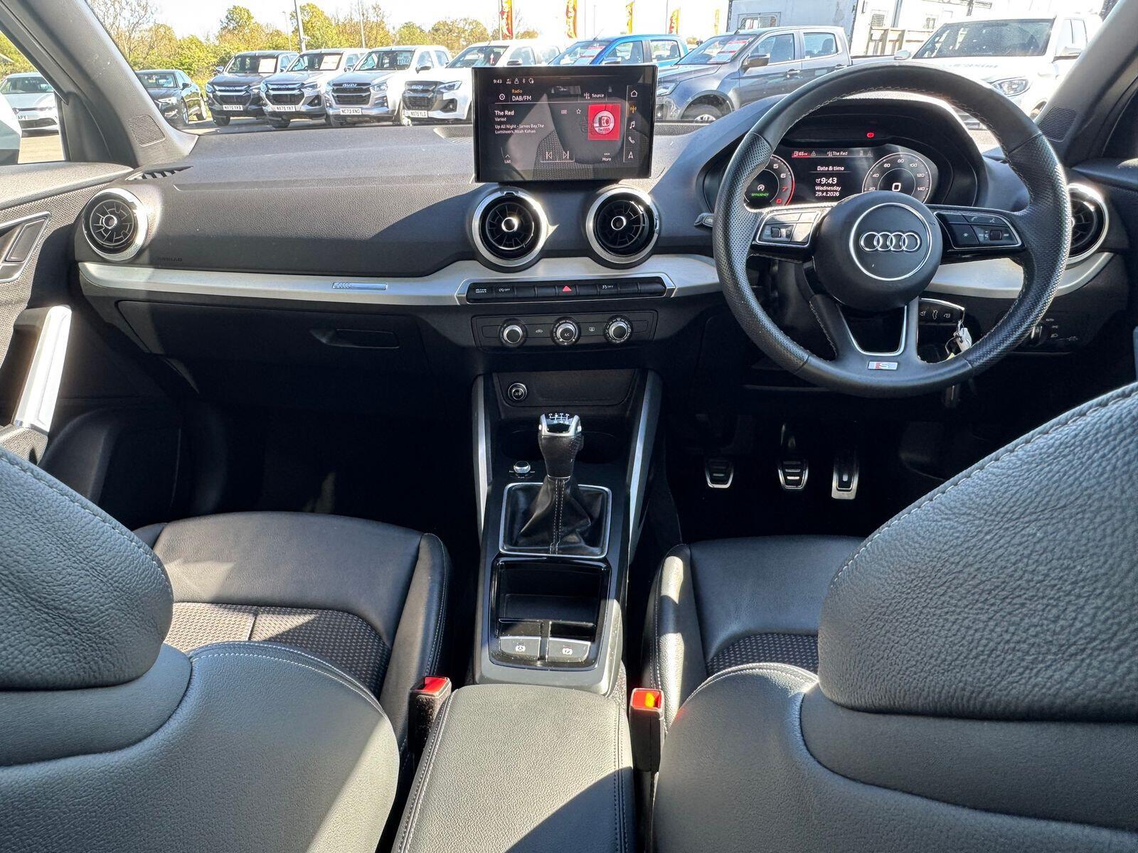 Audi Q2 - Image 6