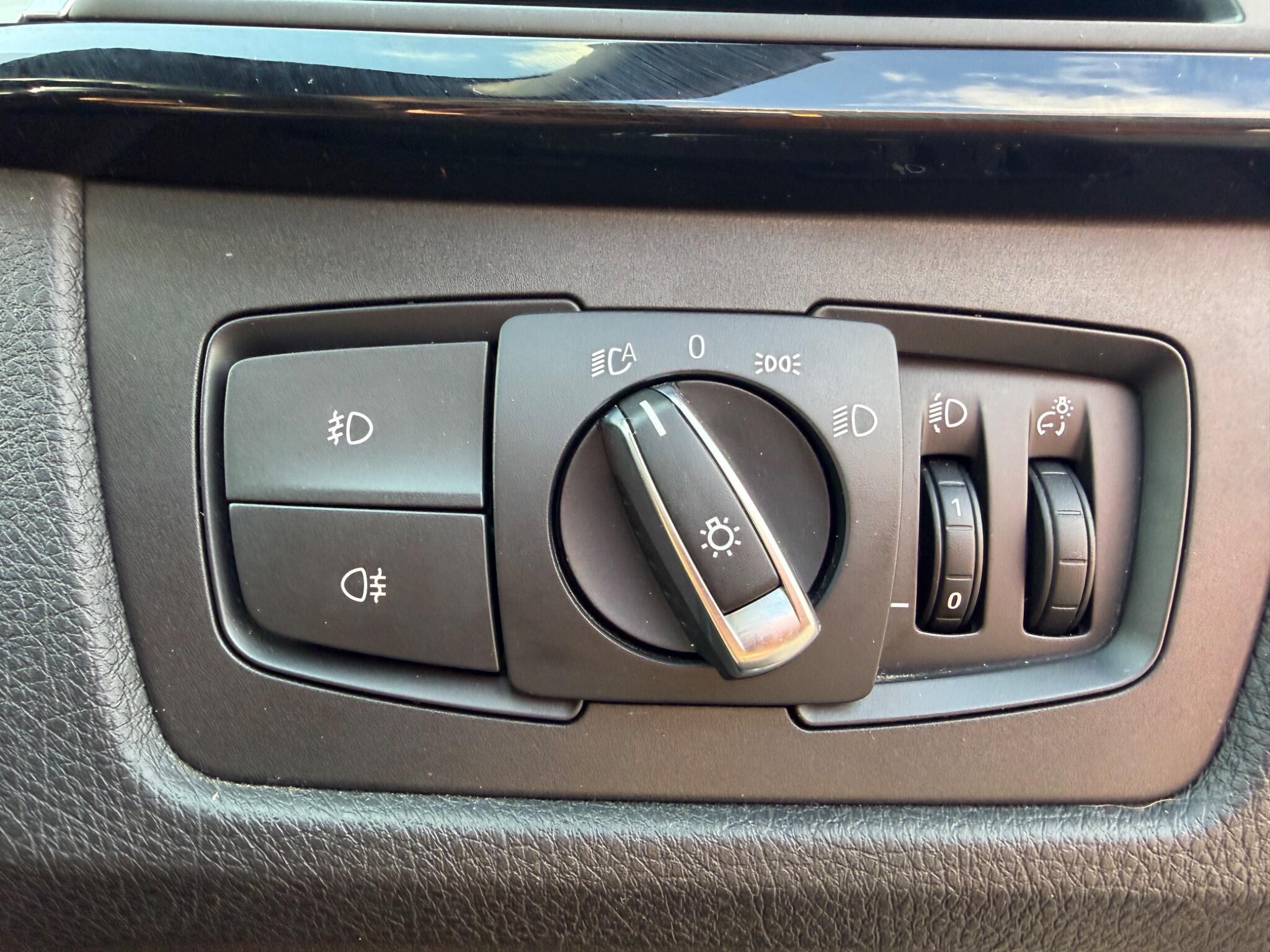 BMW 3 Series - Image 18