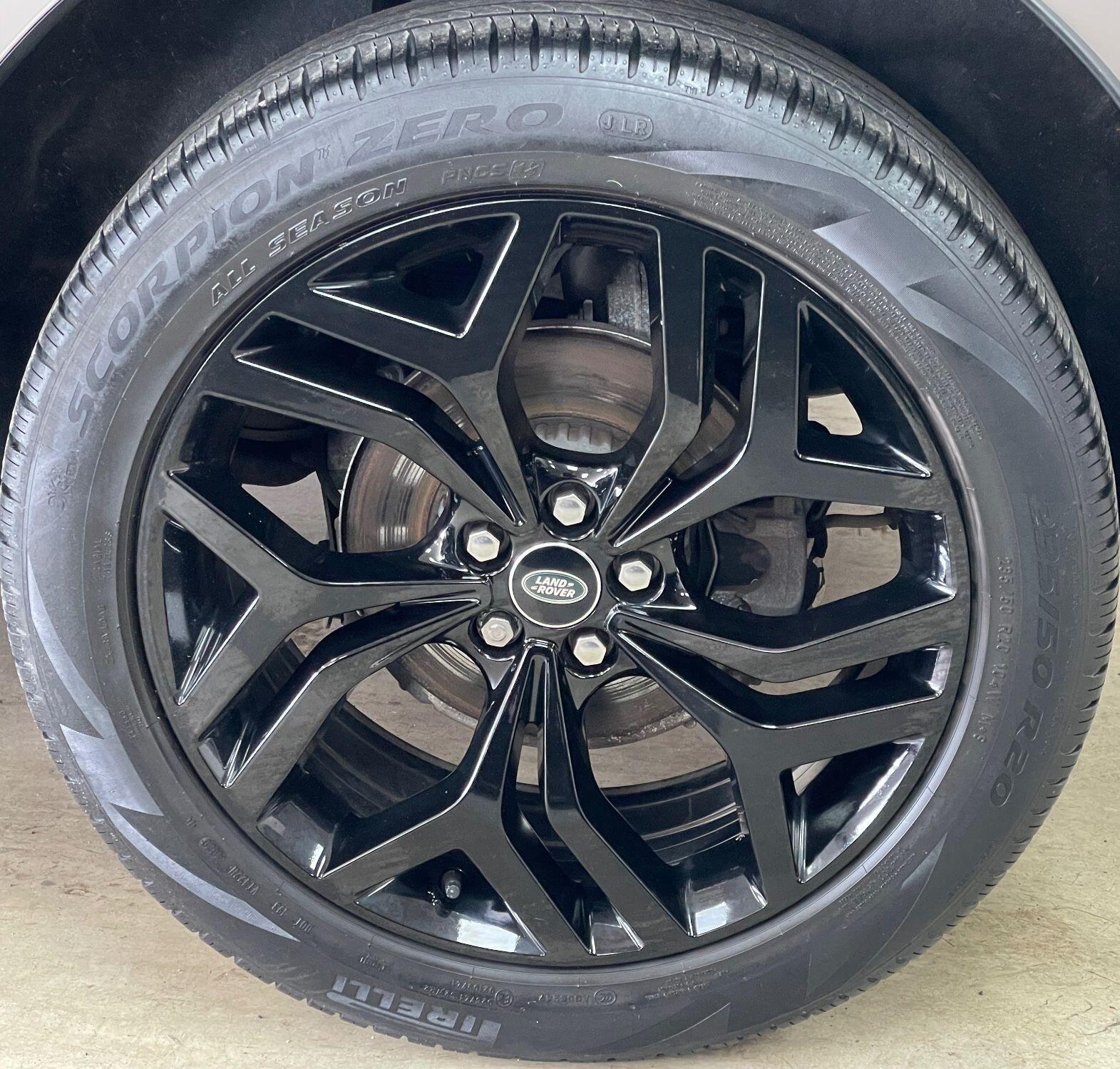 Land Rover Range Rover Evoque - Image 17