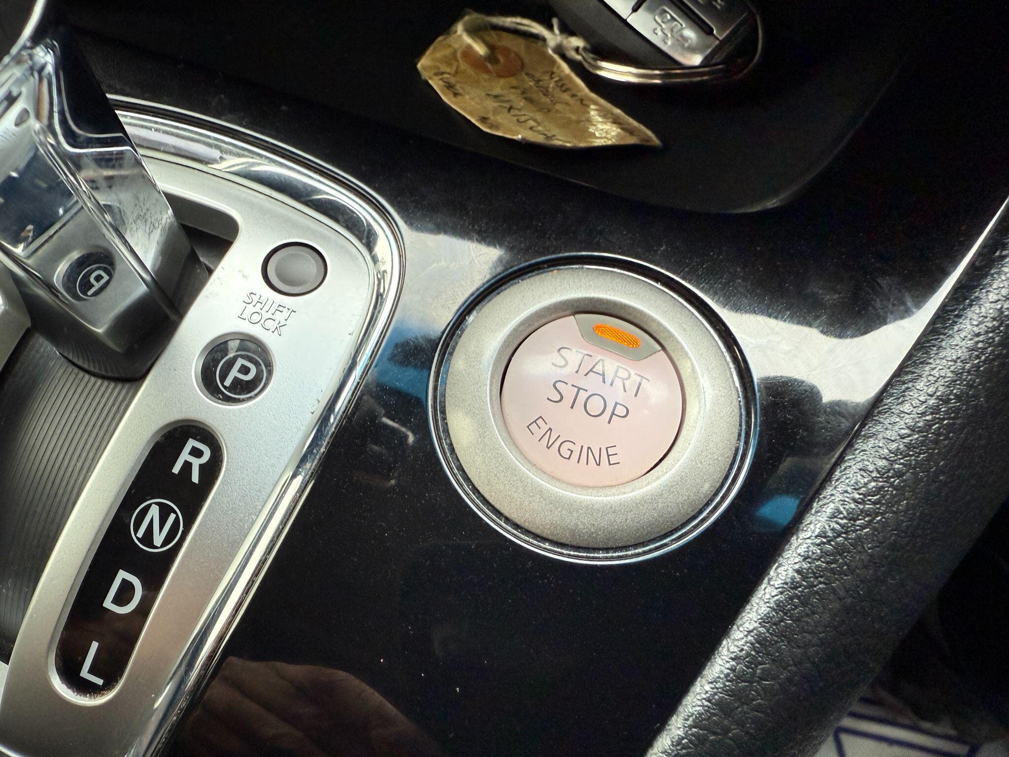 Nissan Serena - Image 73