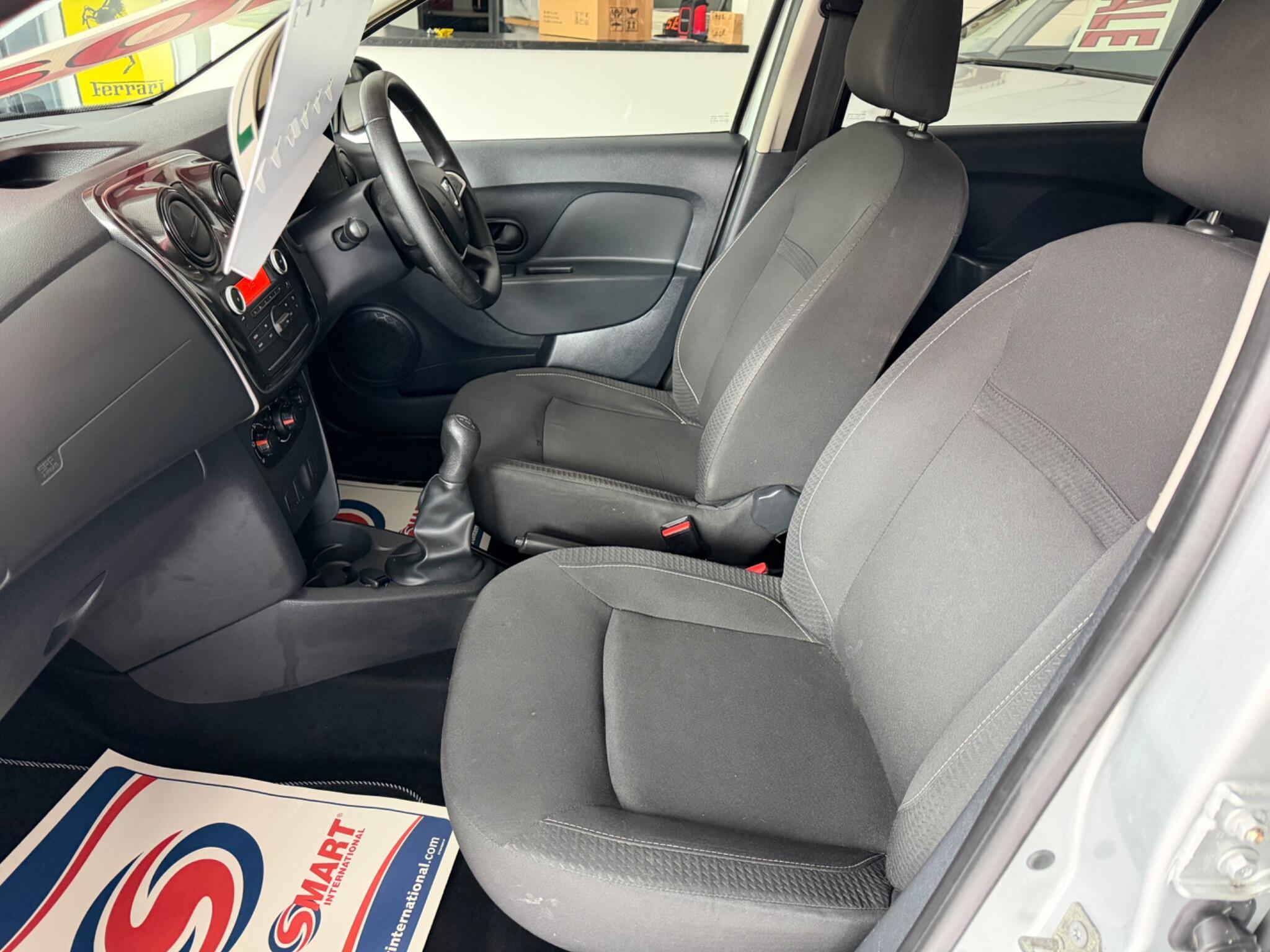 Dacia Sandero - Image 5