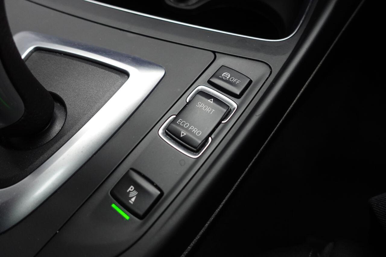 BMW 1 Series - Image 36