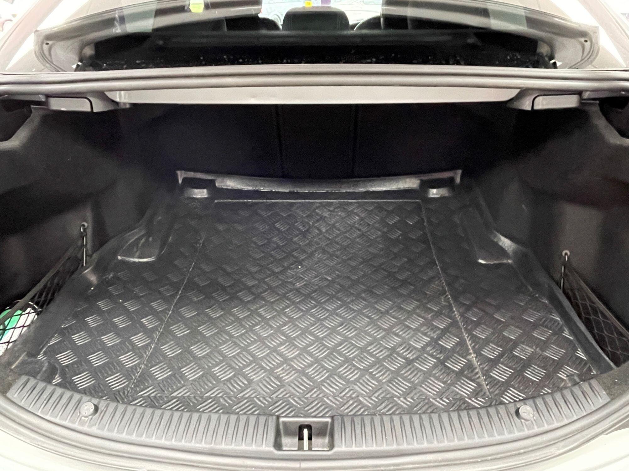 Mercedes-benz C 43 AMG - Image 18