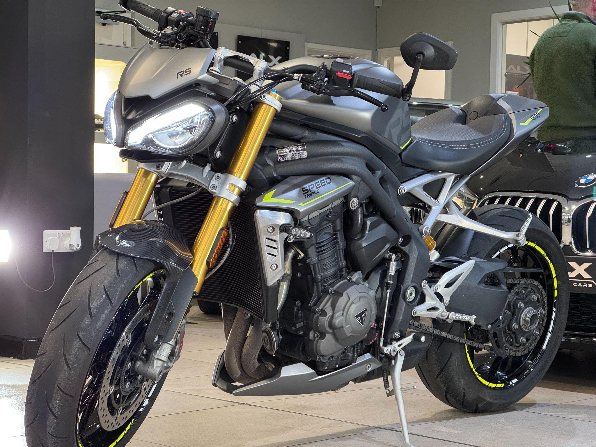 Triumph Speed Triple 1200 - Image 10