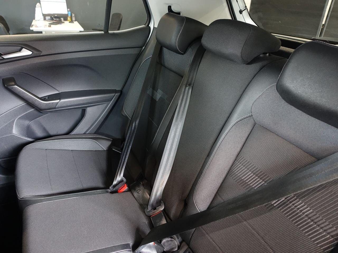 Volkswagen T-Cross - Image 17