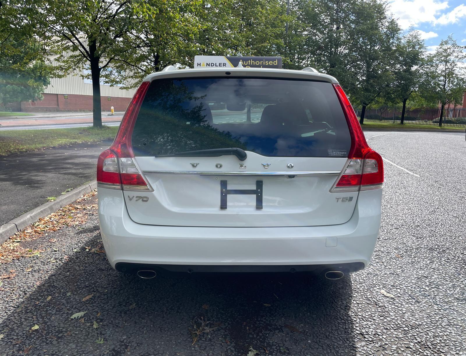 Volvo V70 - Image 6