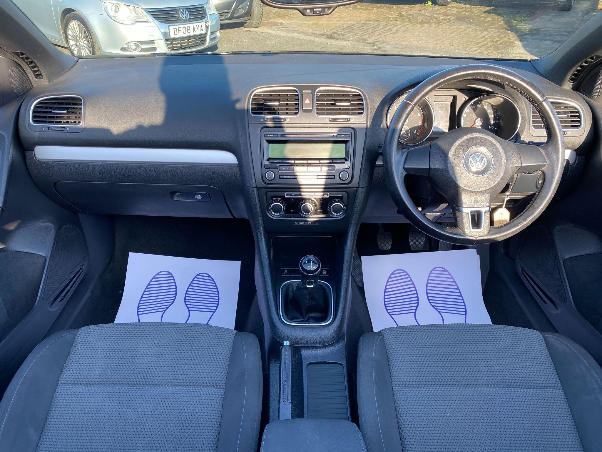 Volkswagen Golf - Image 3