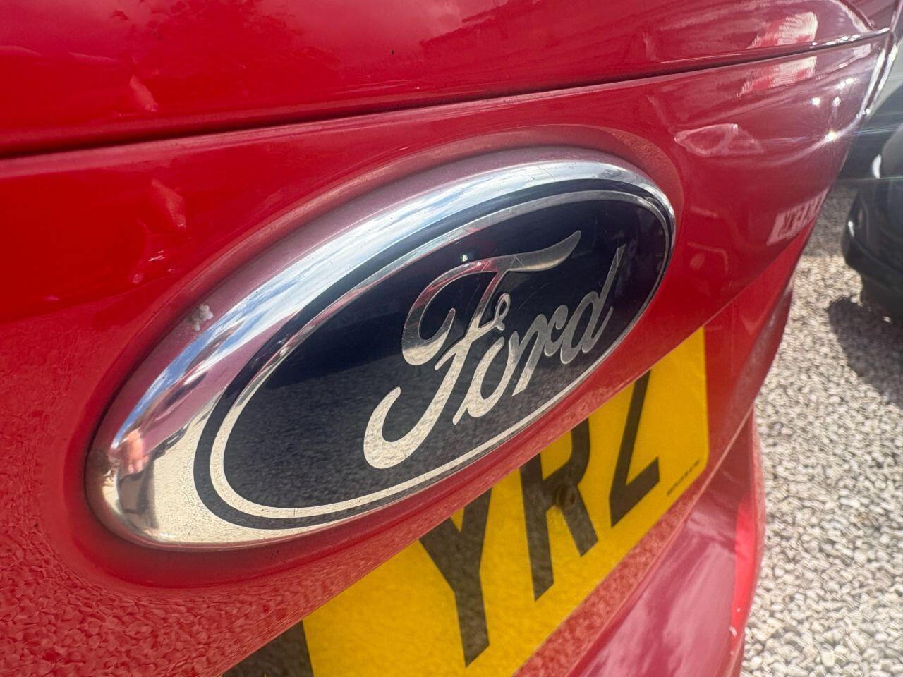 Ford B-Max - Image 6