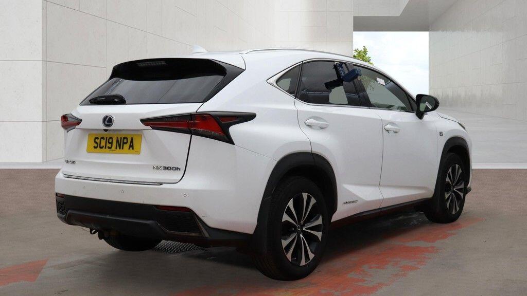 Lexus NX - Image 7