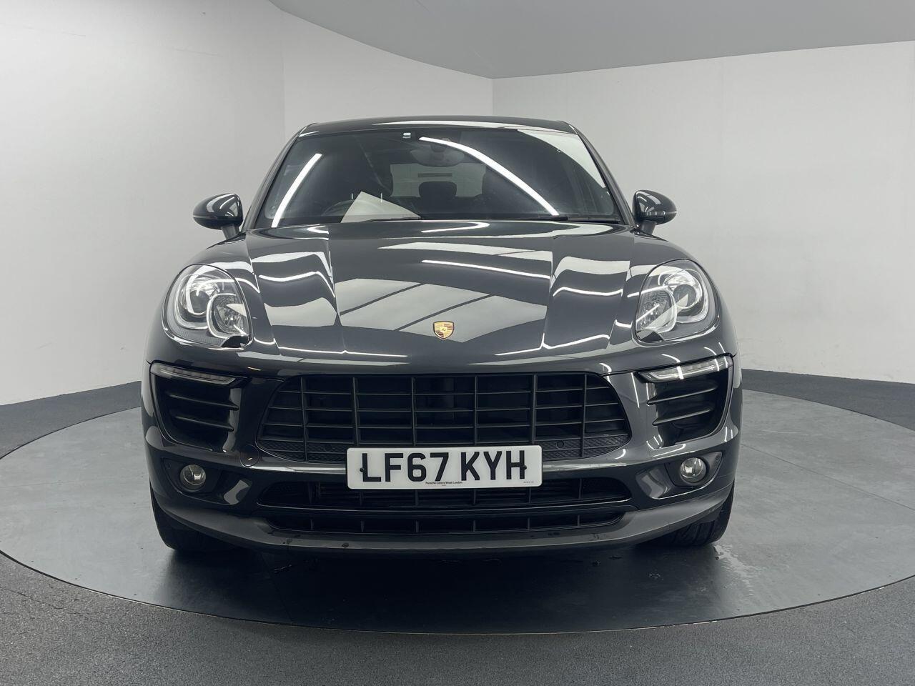 Porsche Macan - Image 8