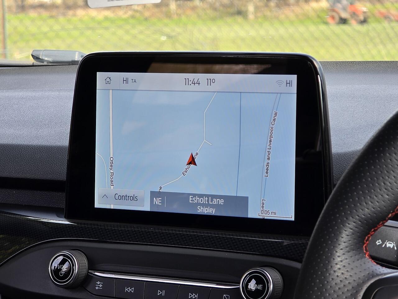 Ford Focus - Image 26