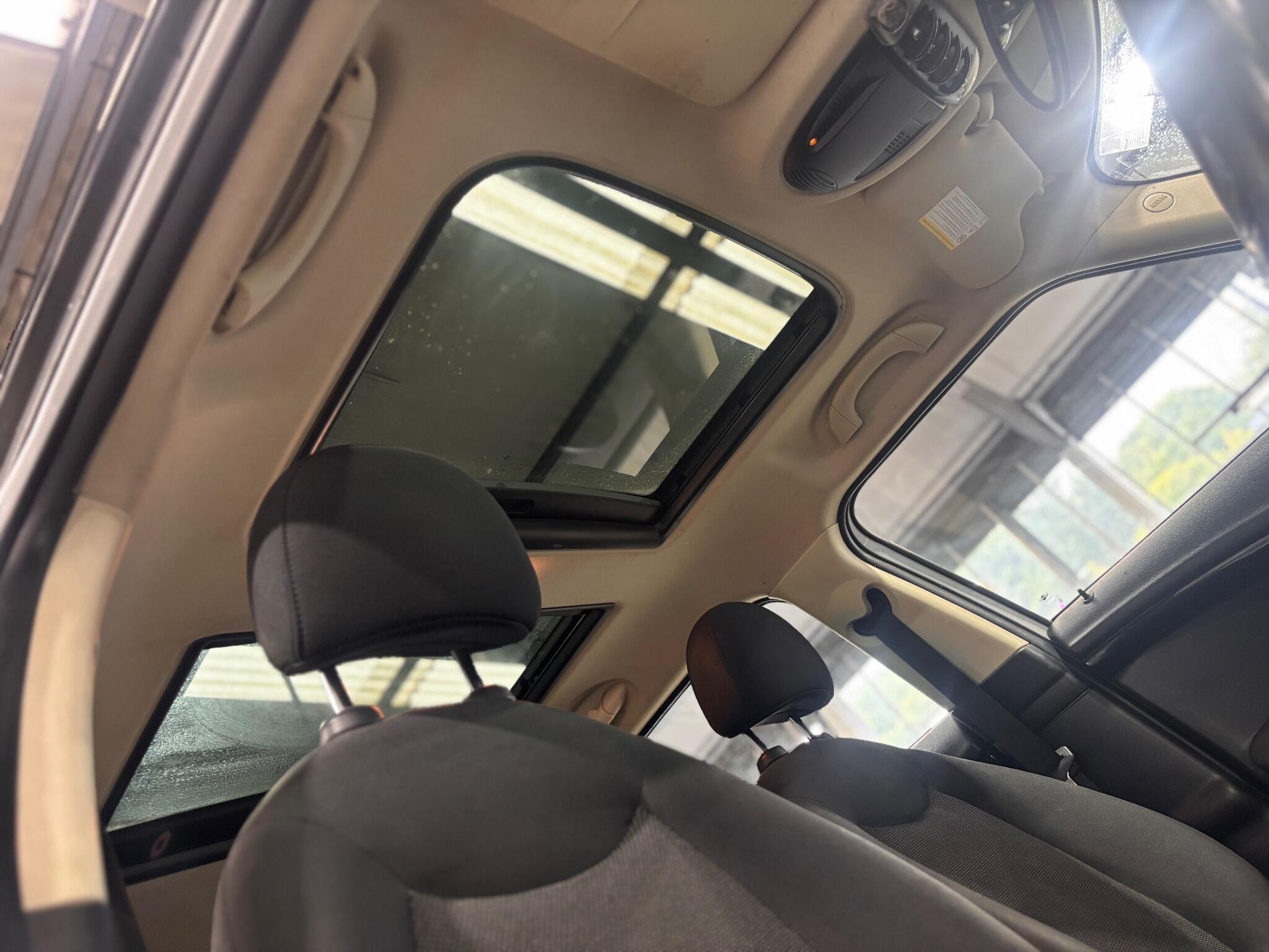 MINI Countryman - Image 30