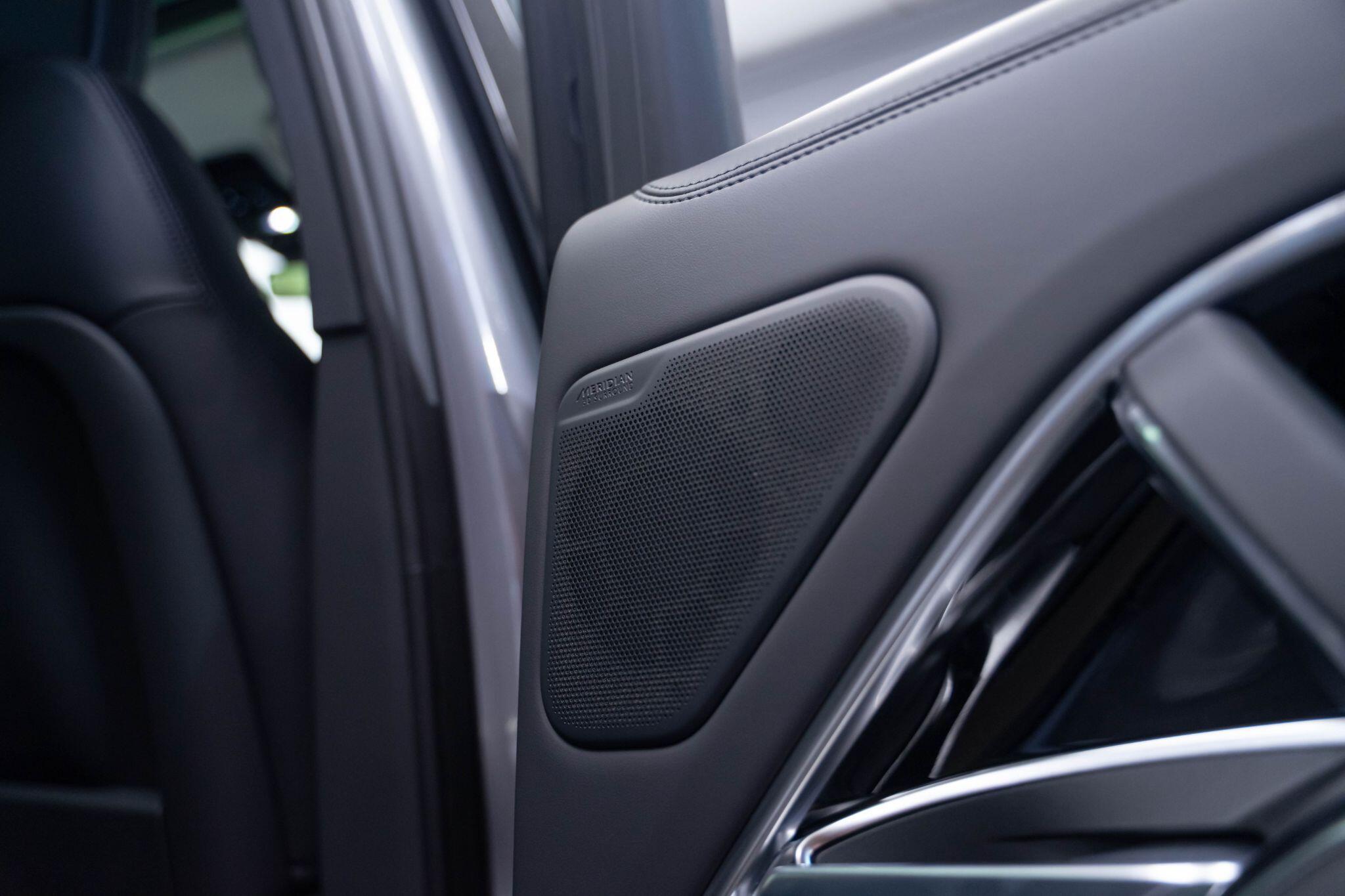 Land Rover Range Rover - Image 14