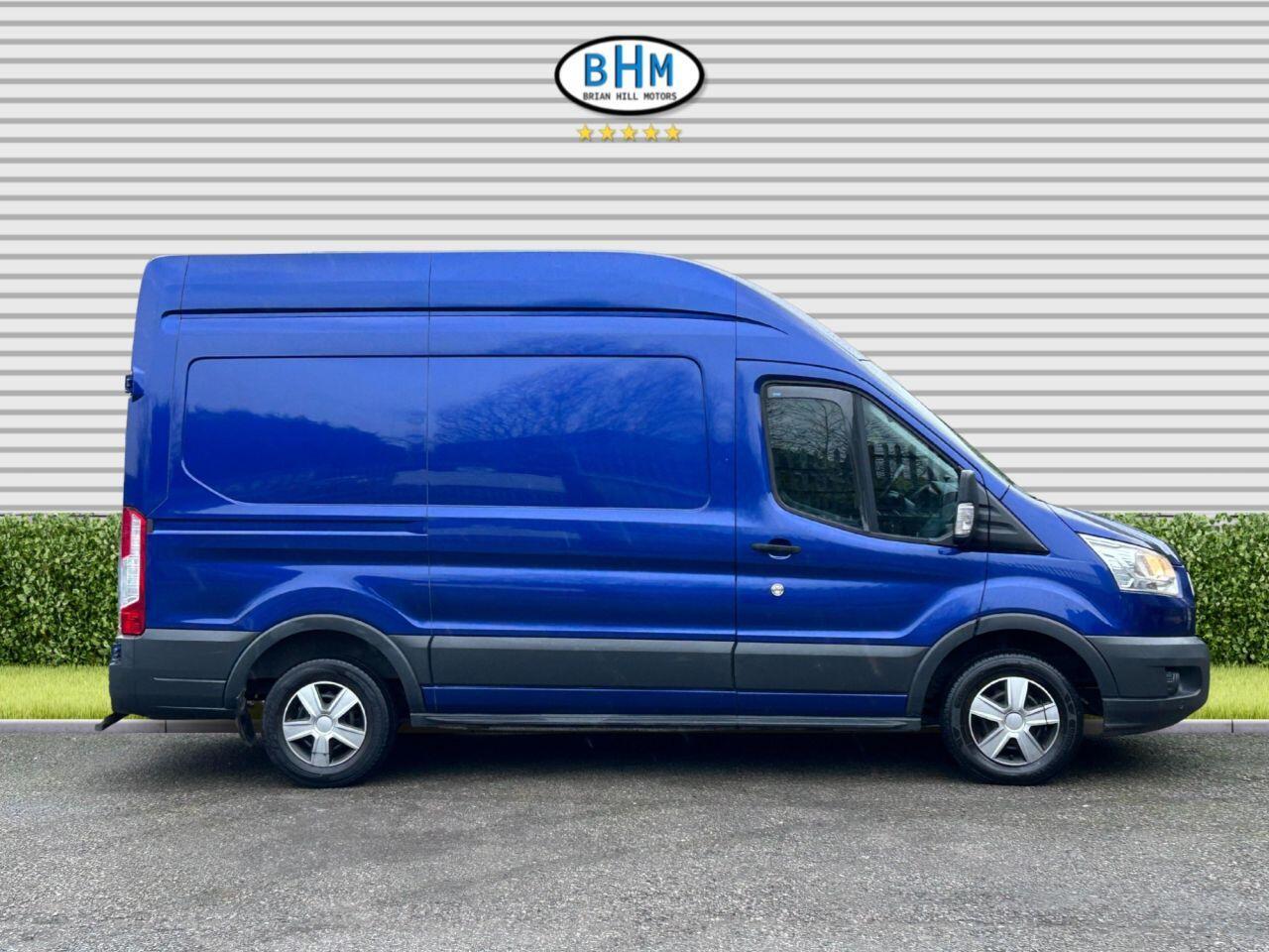 Ford Transit - Image 2