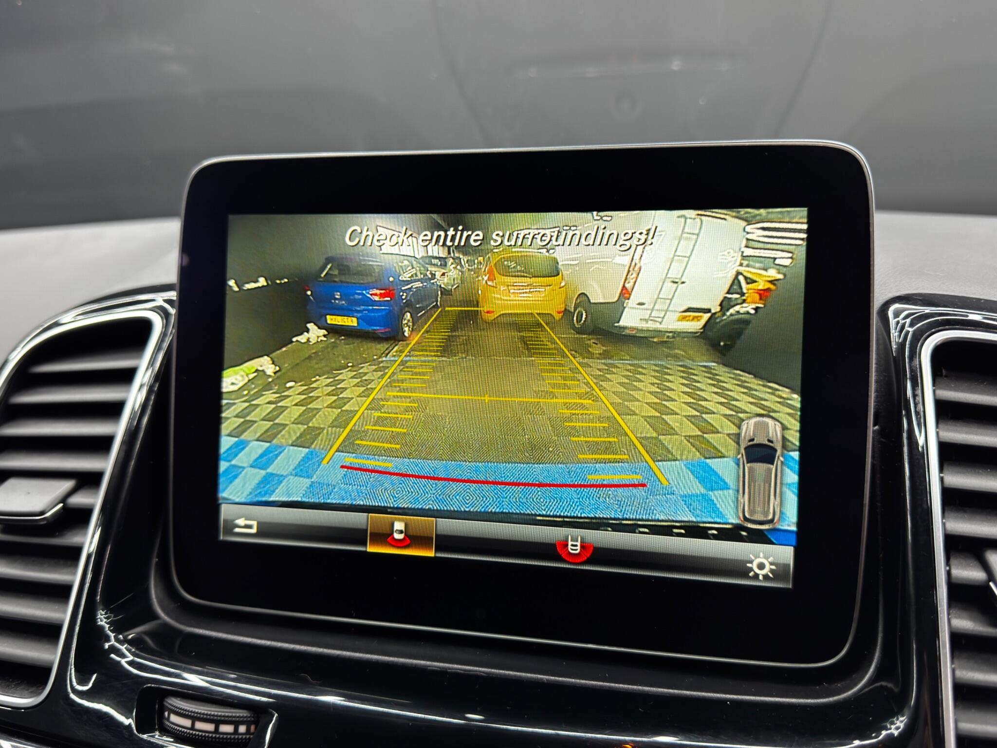 Mercedes GLE - Image 35