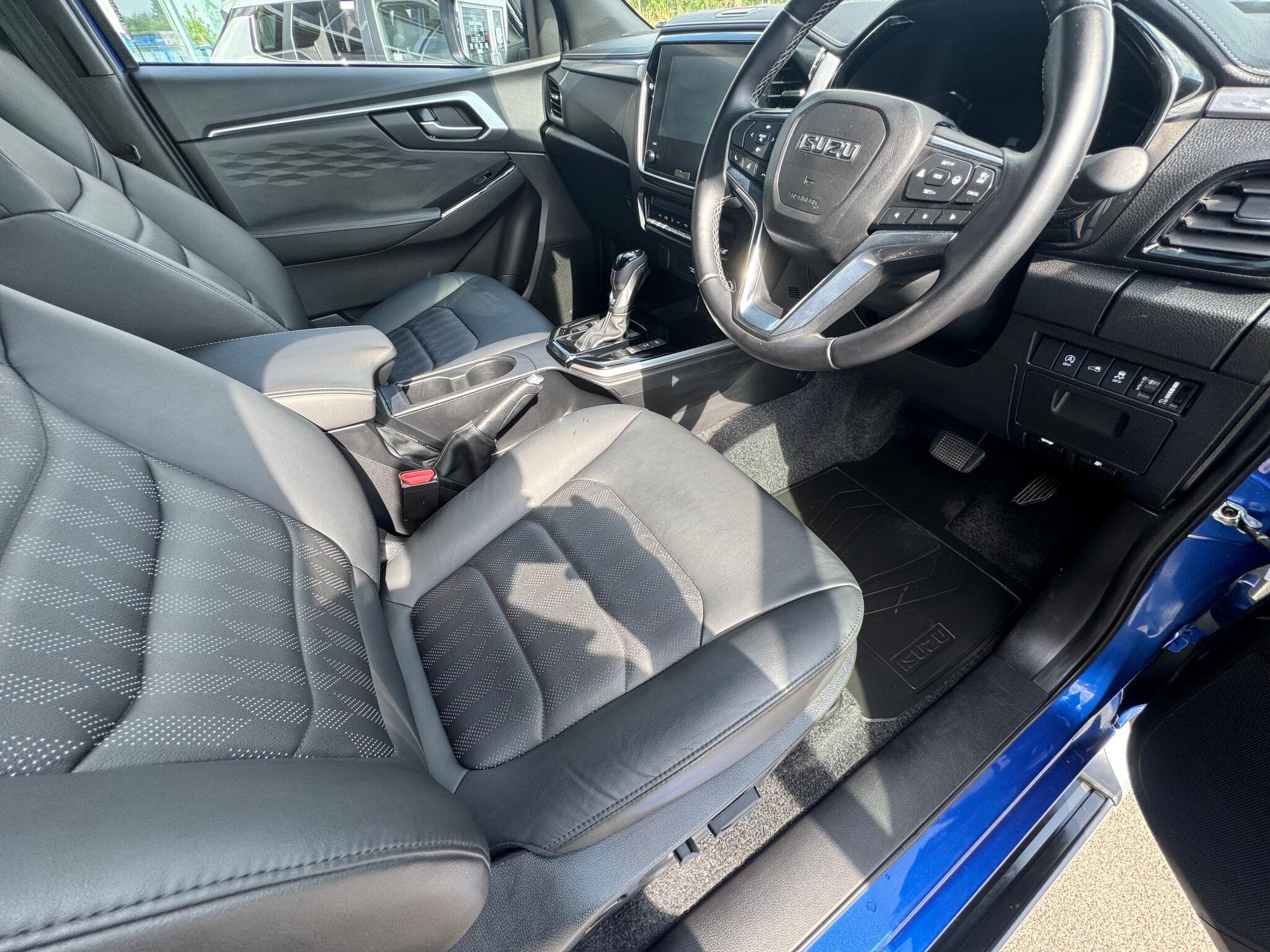 Isuzu D-MAX - Image 4