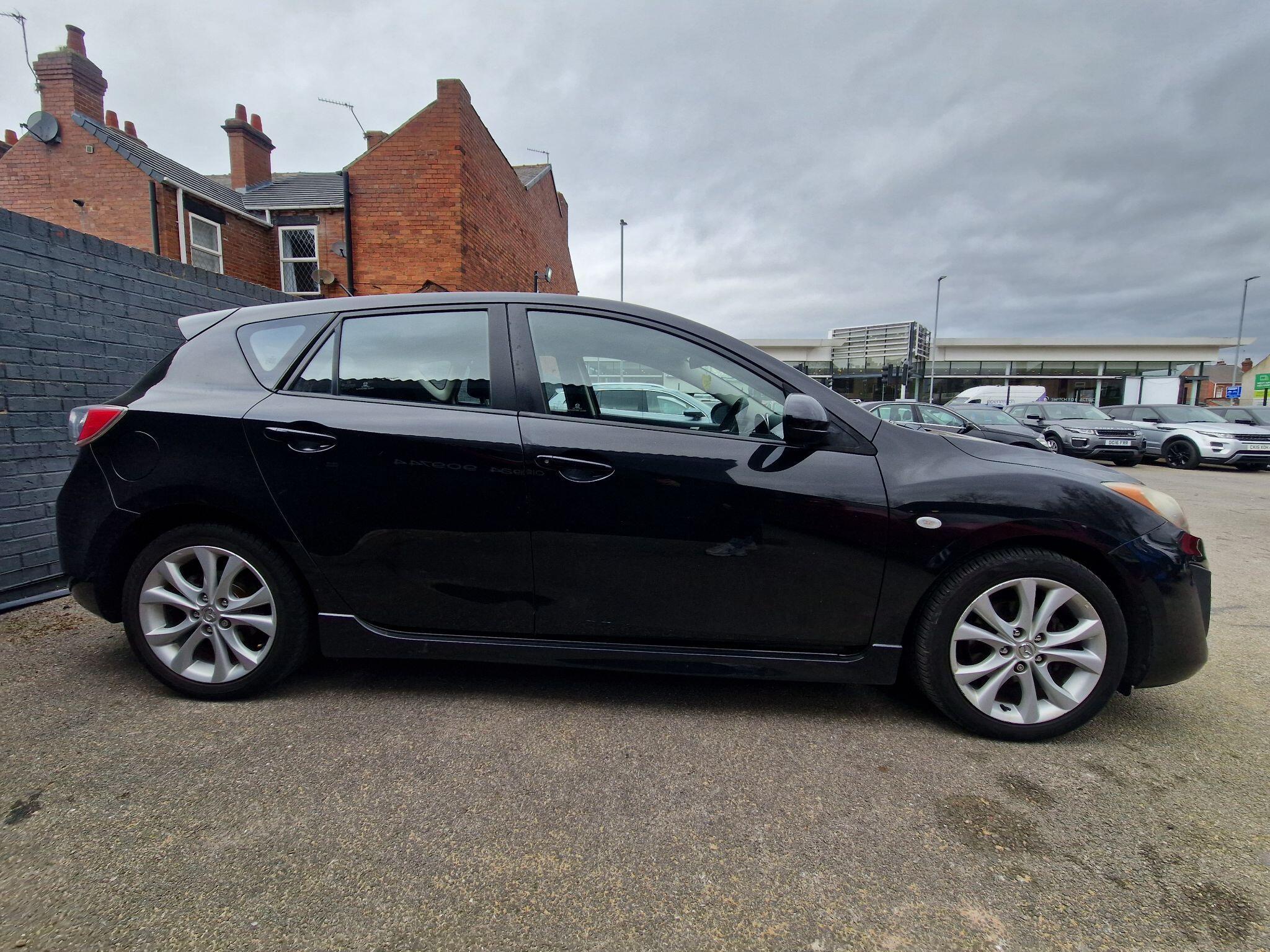 Mazda MAZDA3 - Image 8