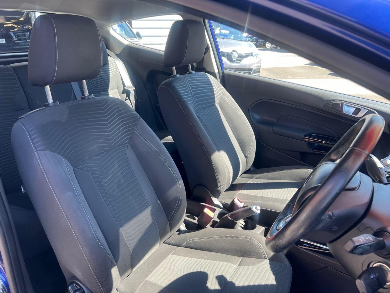 Ford Fiesta - Image 14