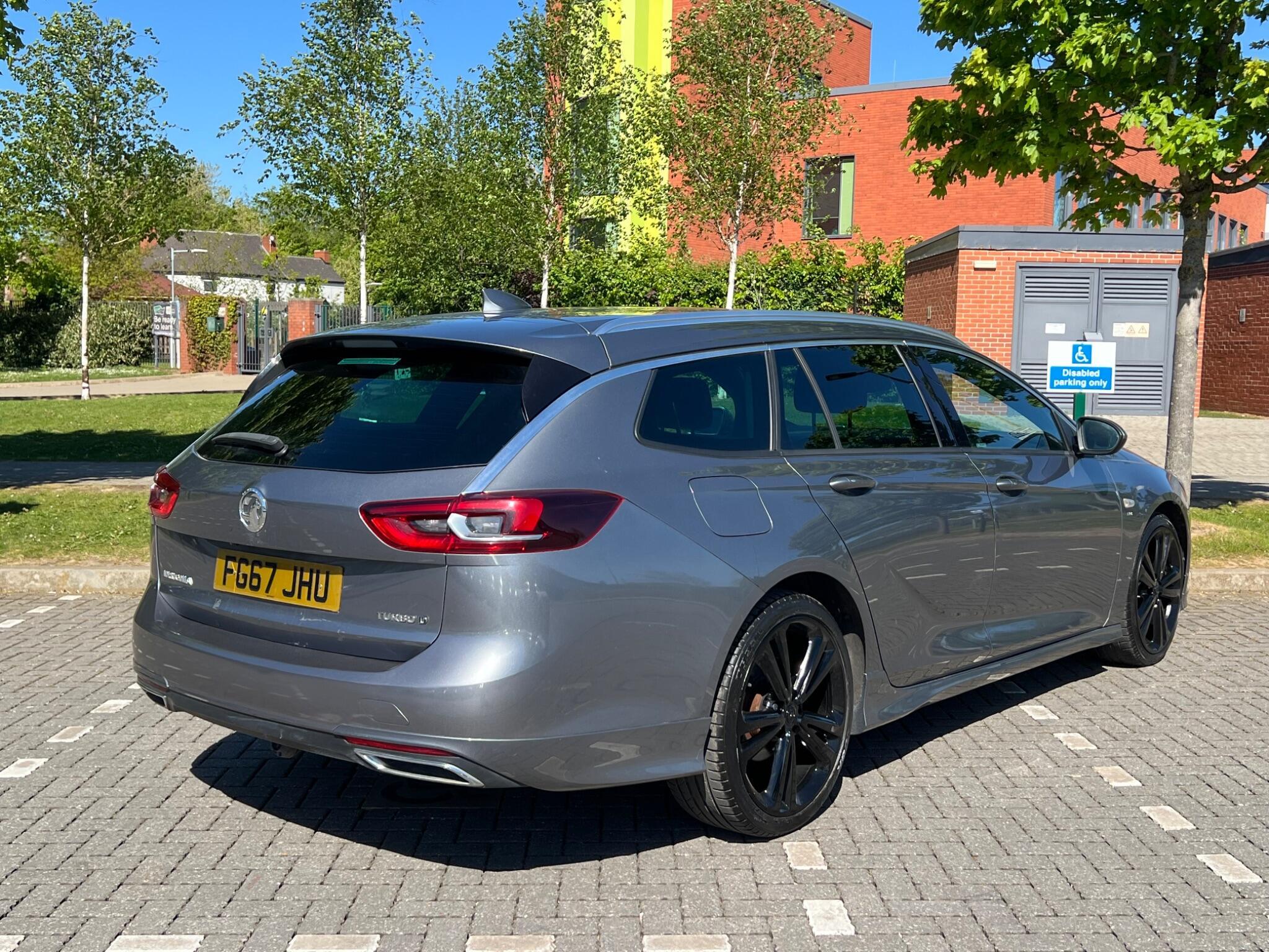 Vauxhall Insignia - Image 6
