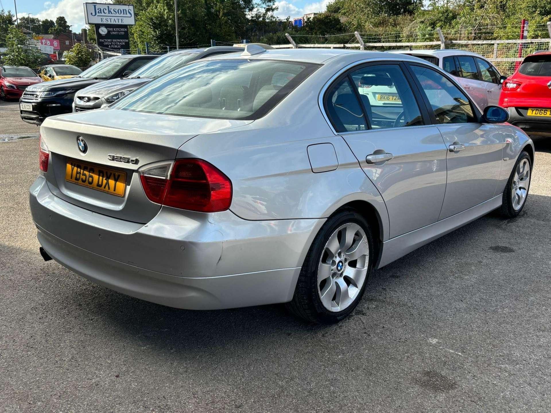 BMW 3 Series - Image 8