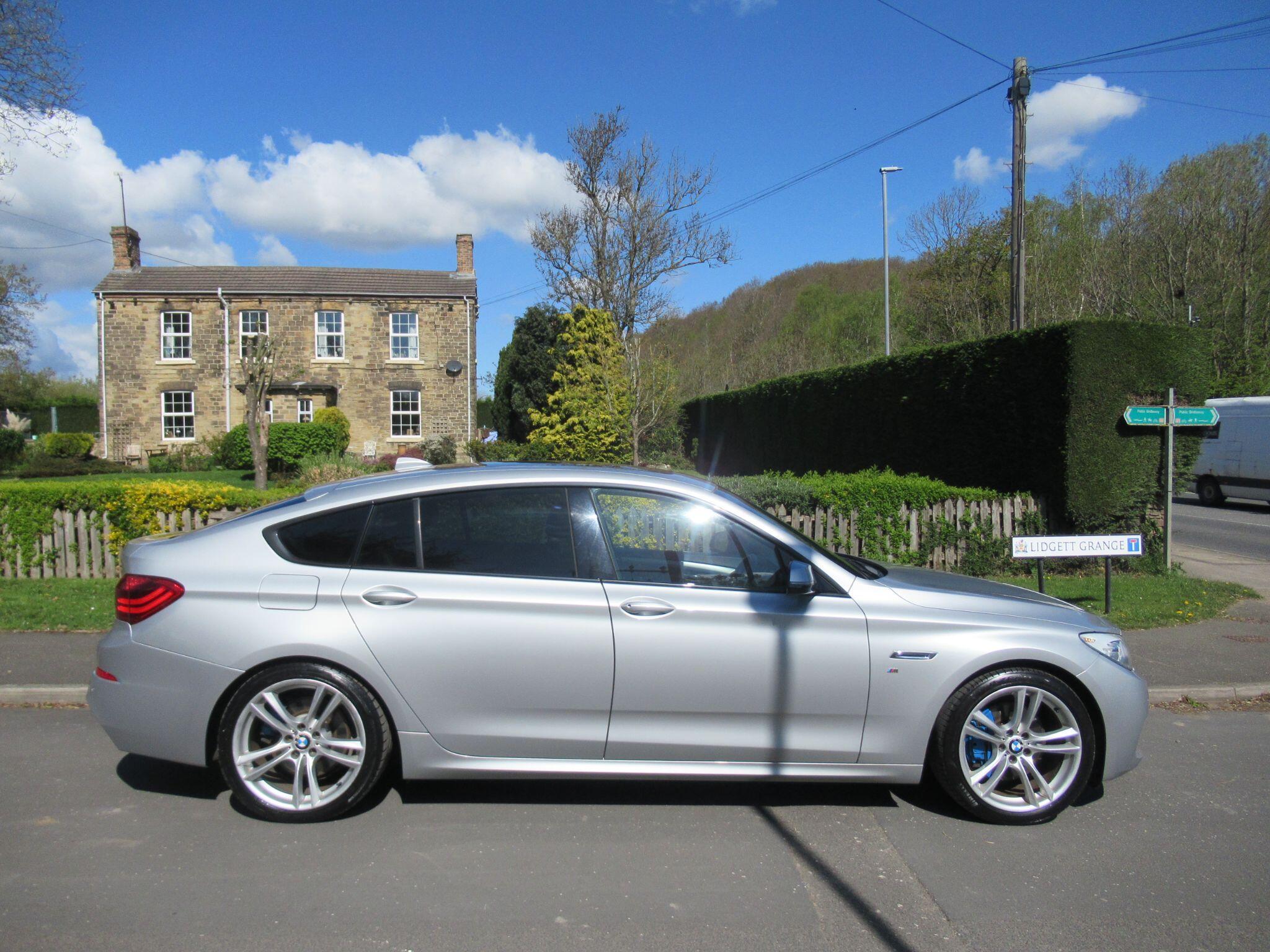 BMW 5 SERIES GRAN TURISMO - Image 2