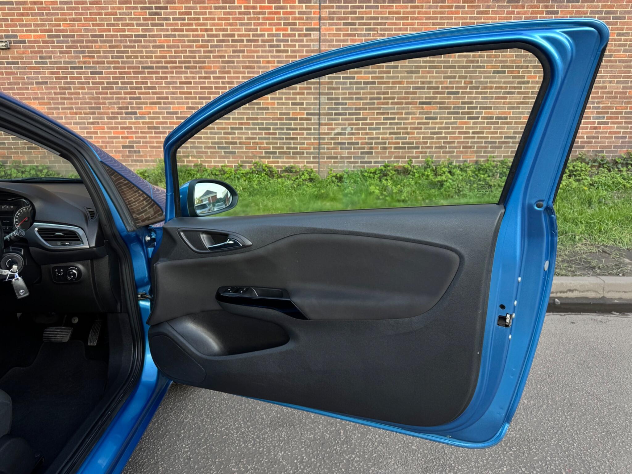 Vauxhall Corsa - Image 35