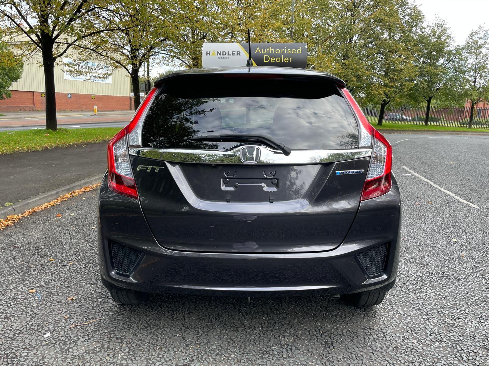 Honda FIT - Image 6