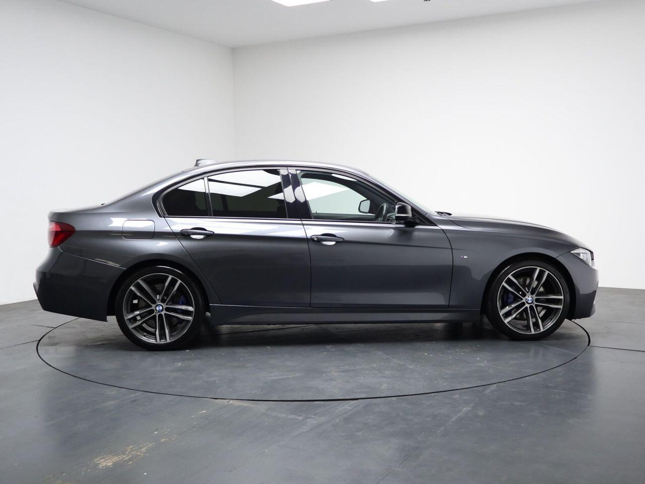 BMW 3 Series - Image 14
