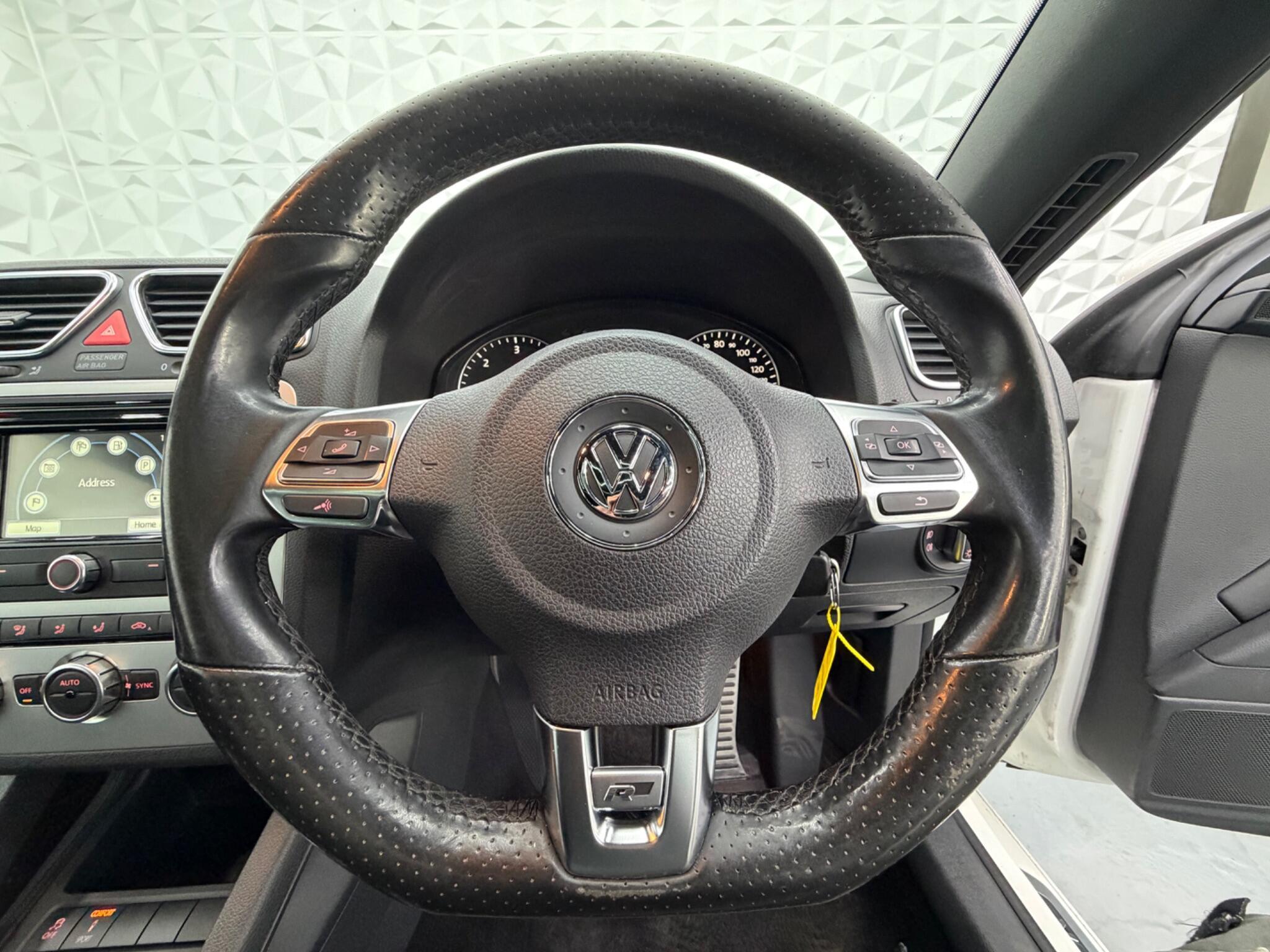 Volkswagen Scirocco - Image 18