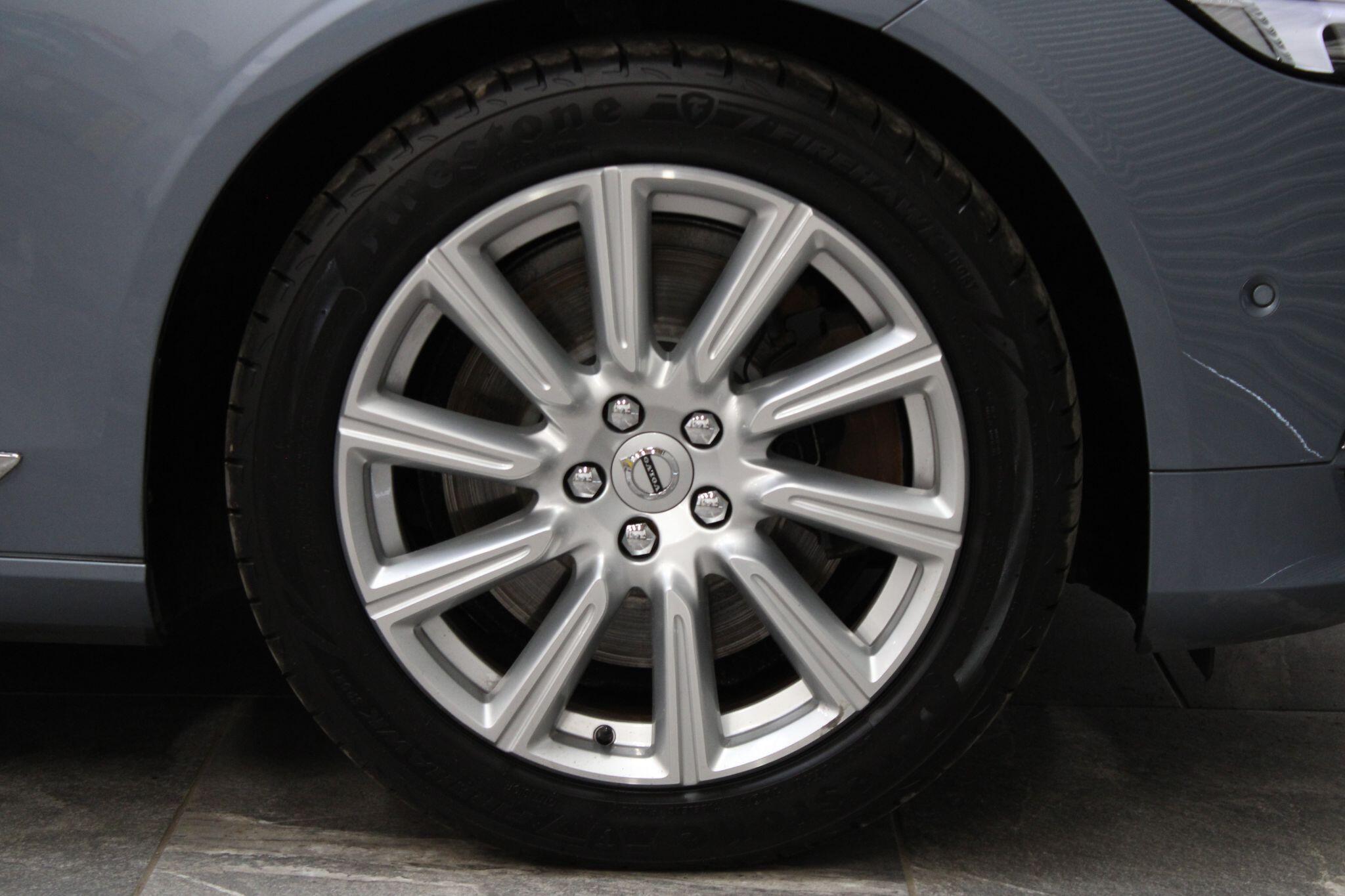 Volvo V90 - Image 9