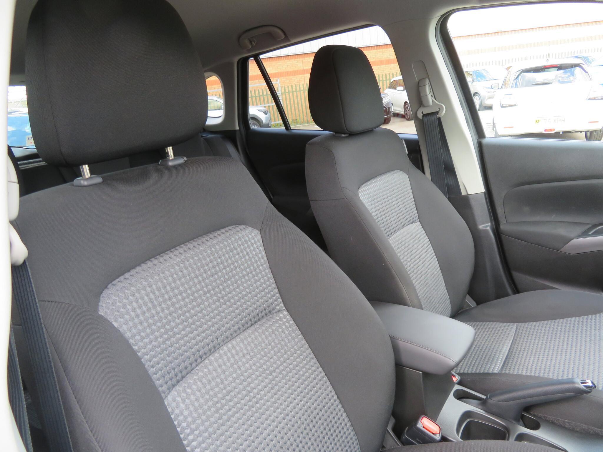 Suzuki S-Cross - Image 15