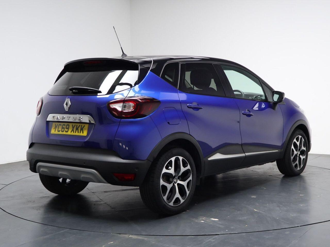 Renault Captur - Image 12