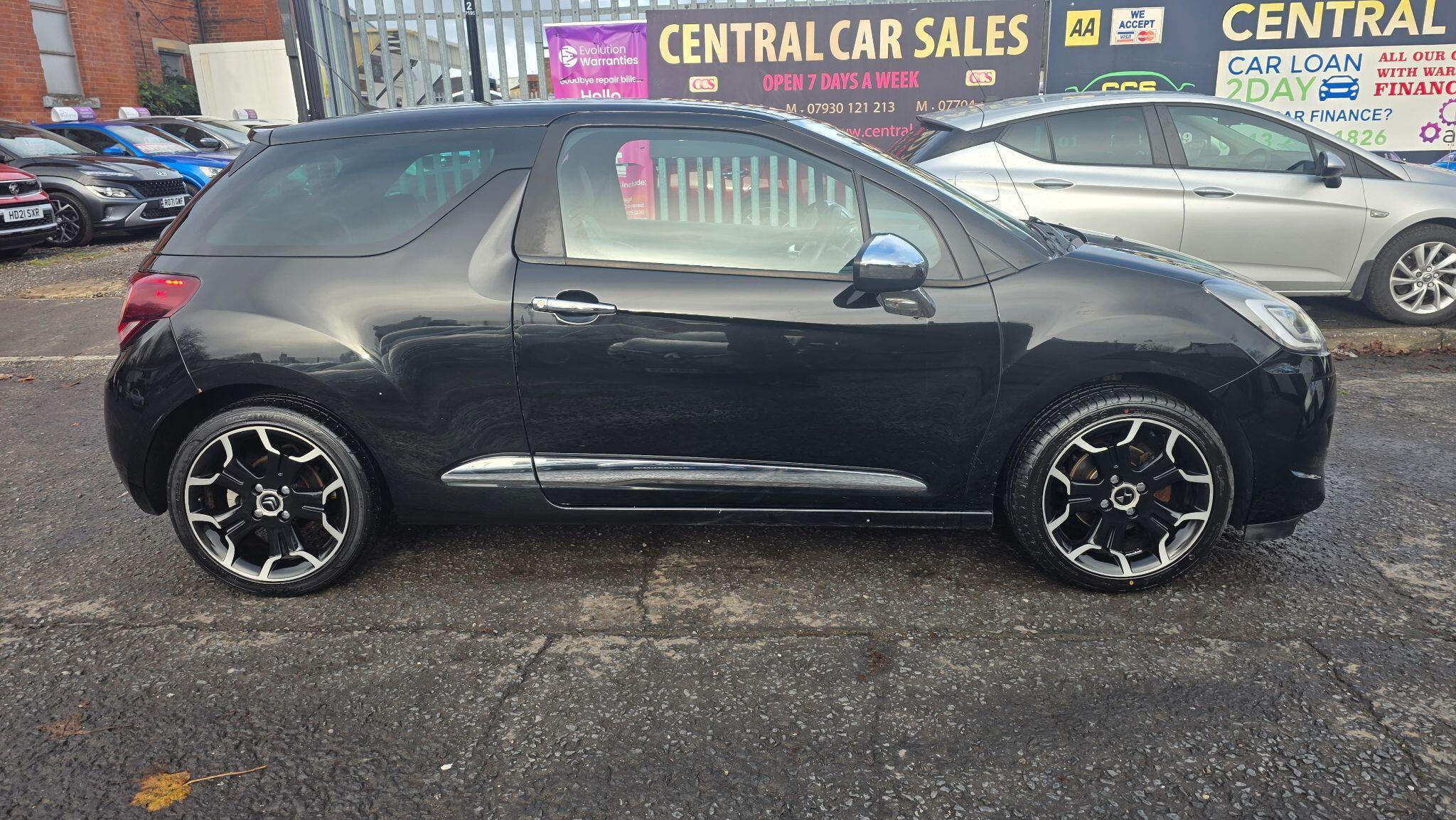 DS AUTOMOBILES DS 3 - Image 7