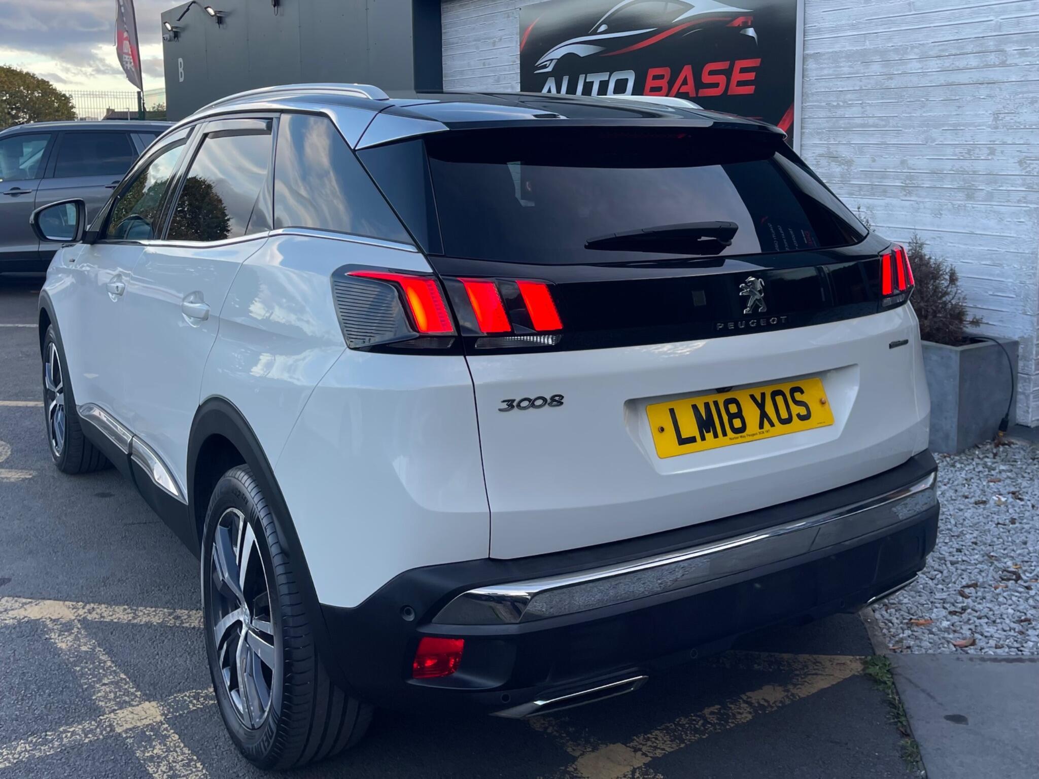 Peugeot 3008 - Image 11