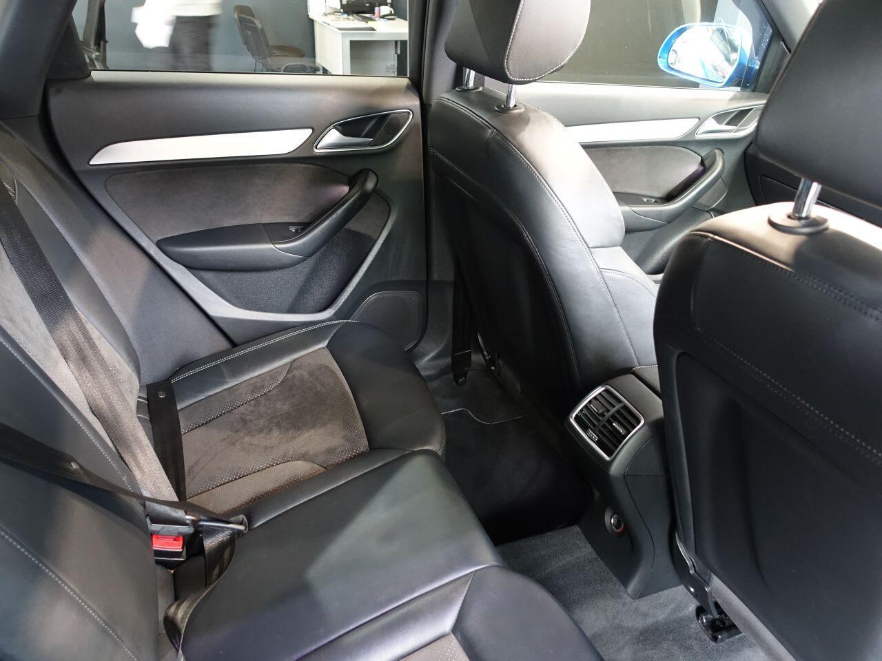 Audi Q3 - Image 17