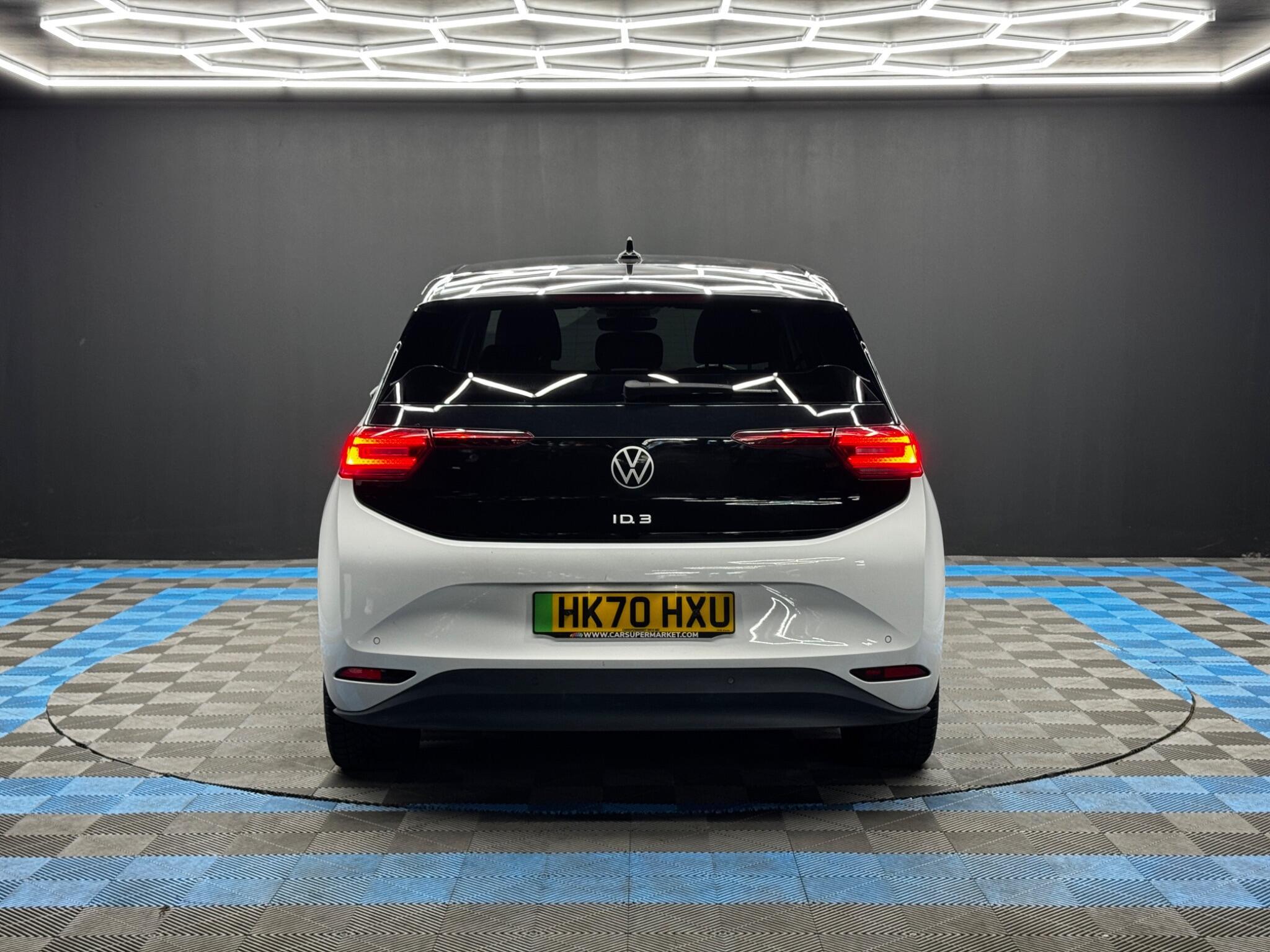 Volkswagen ID.3 - Image 6