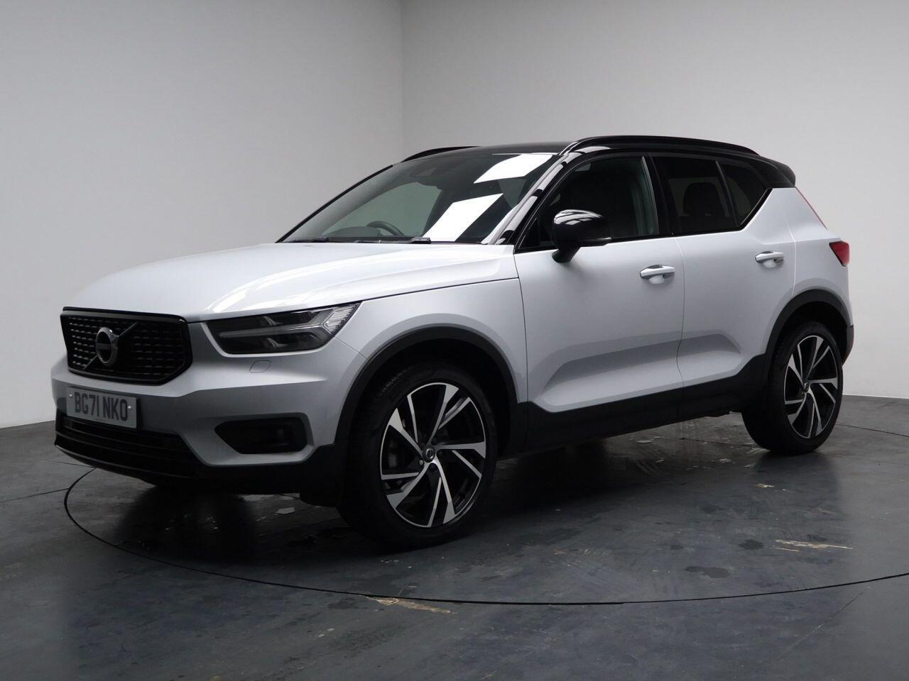 Volvo XC40 - Image 8