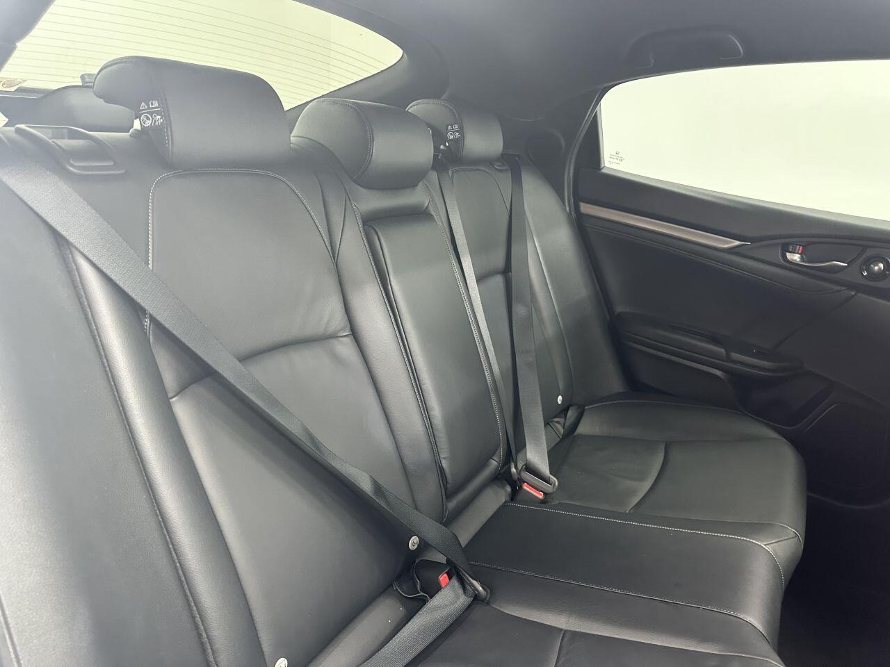 Honda Civic - Image 22