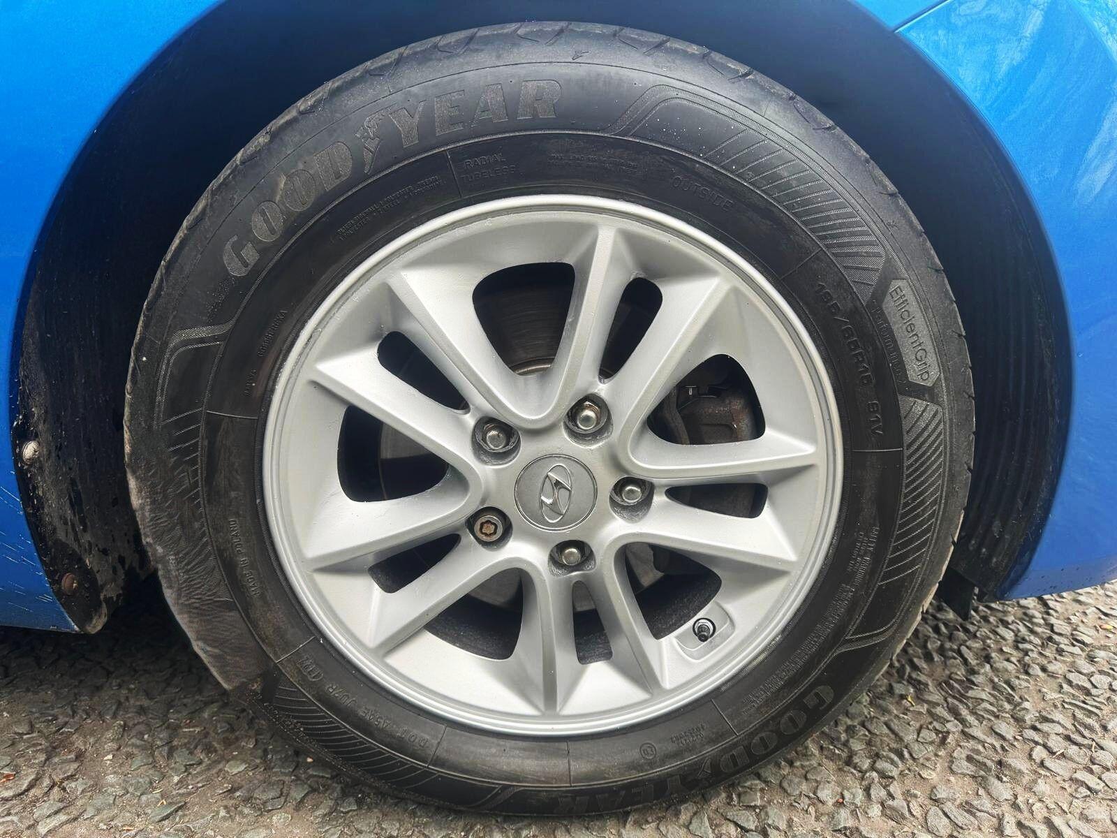 Hyundai i30 - Image 32