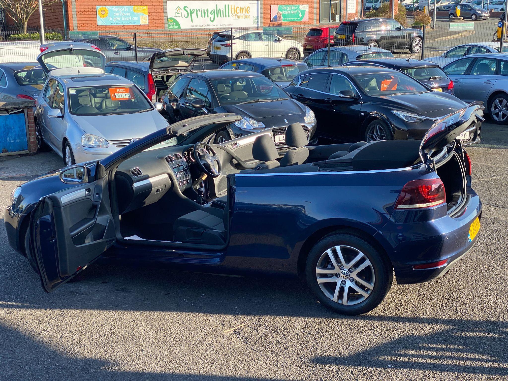 Volkswagen Golf - Image 23