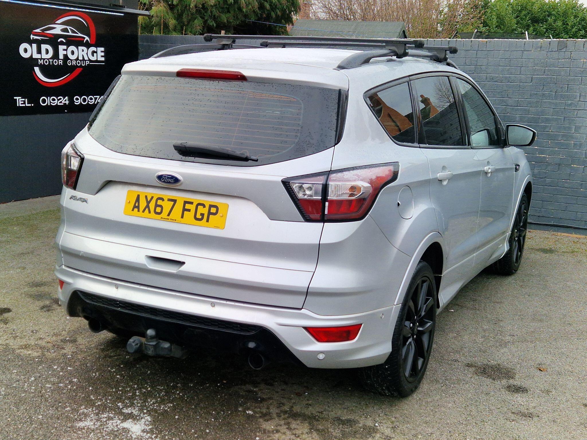 Ford Kuga - Image 10
