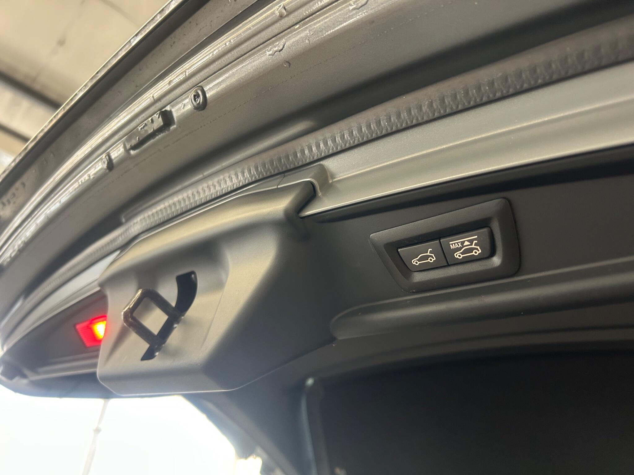 BMW 5 SERIES GRAN TURISMO - Image 28