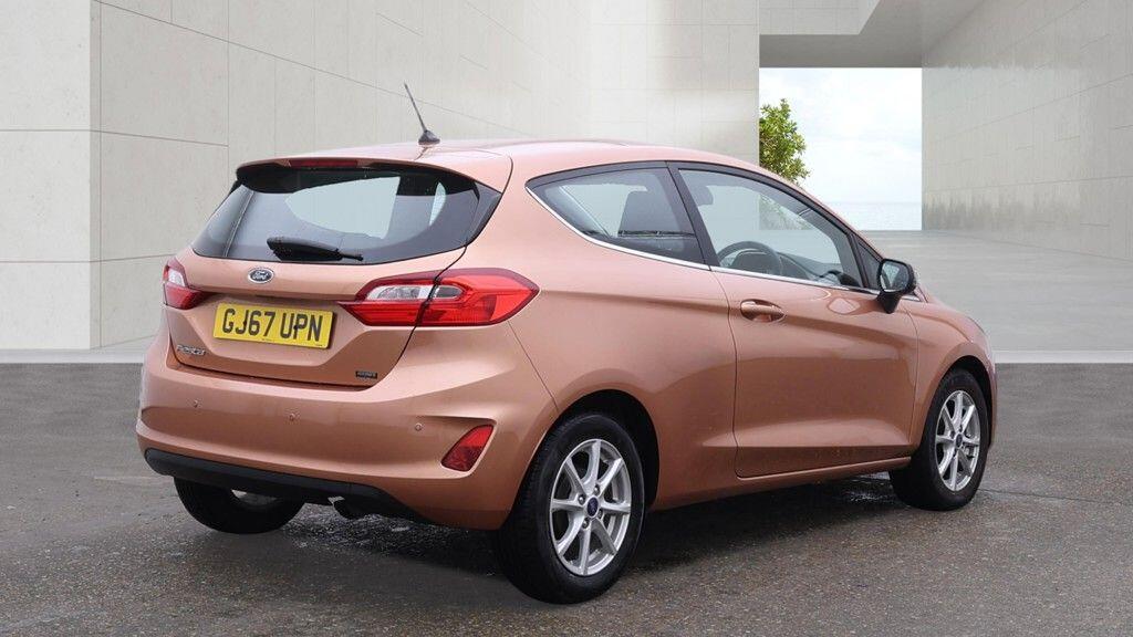 Ford Fiesta - Image 4