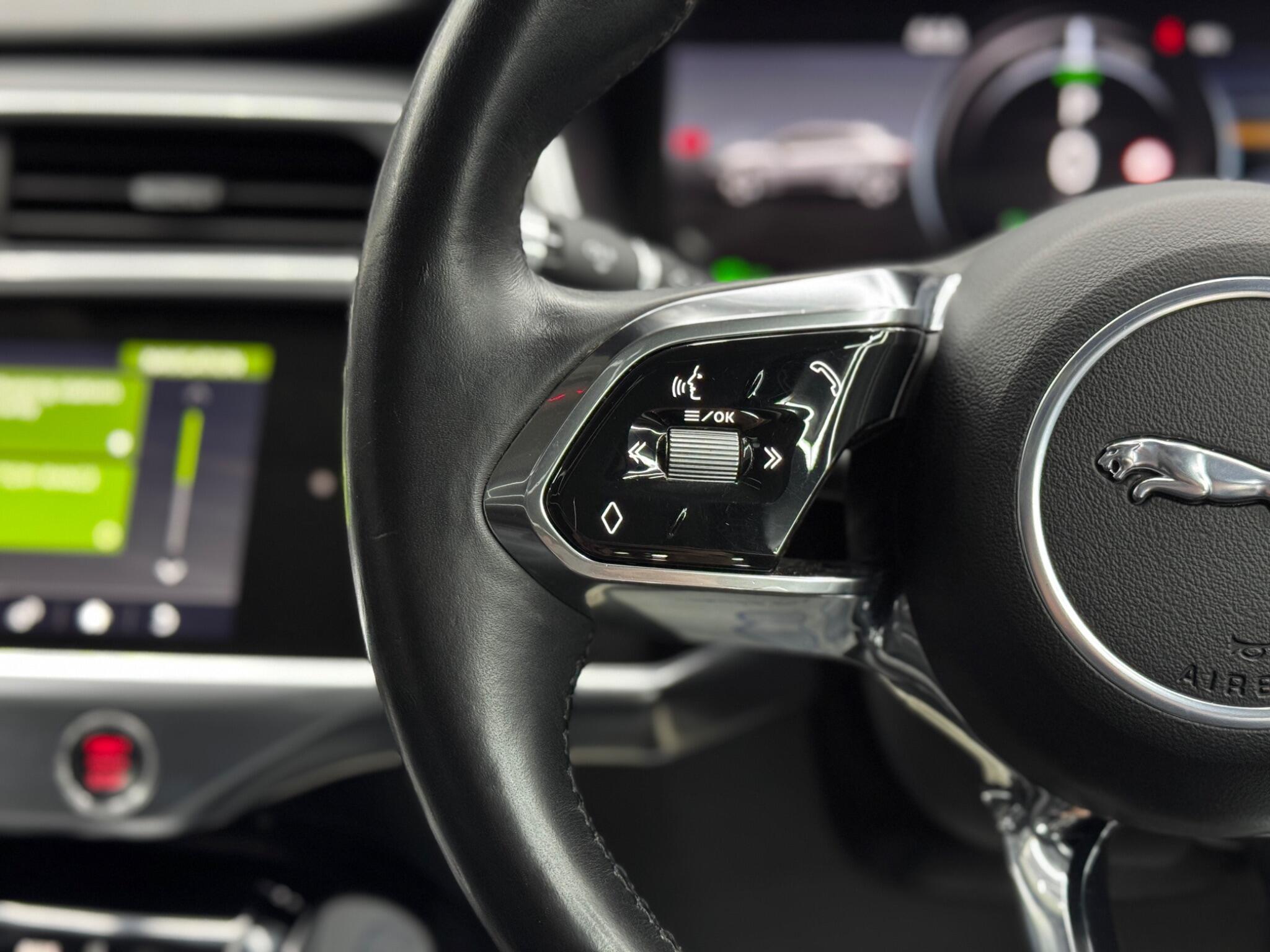 Jaguar I-Pace - Image 20
