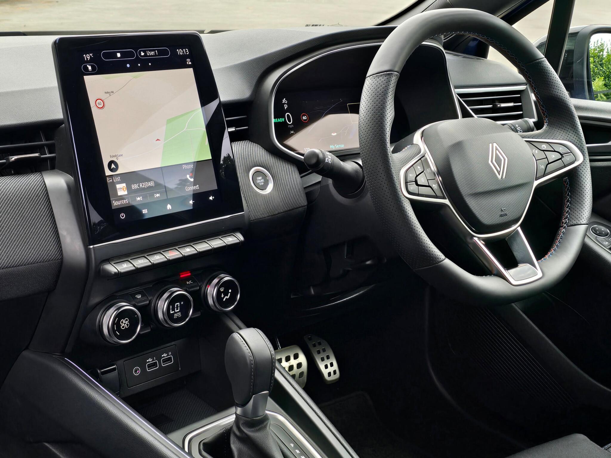 Renault Clio - Image 2