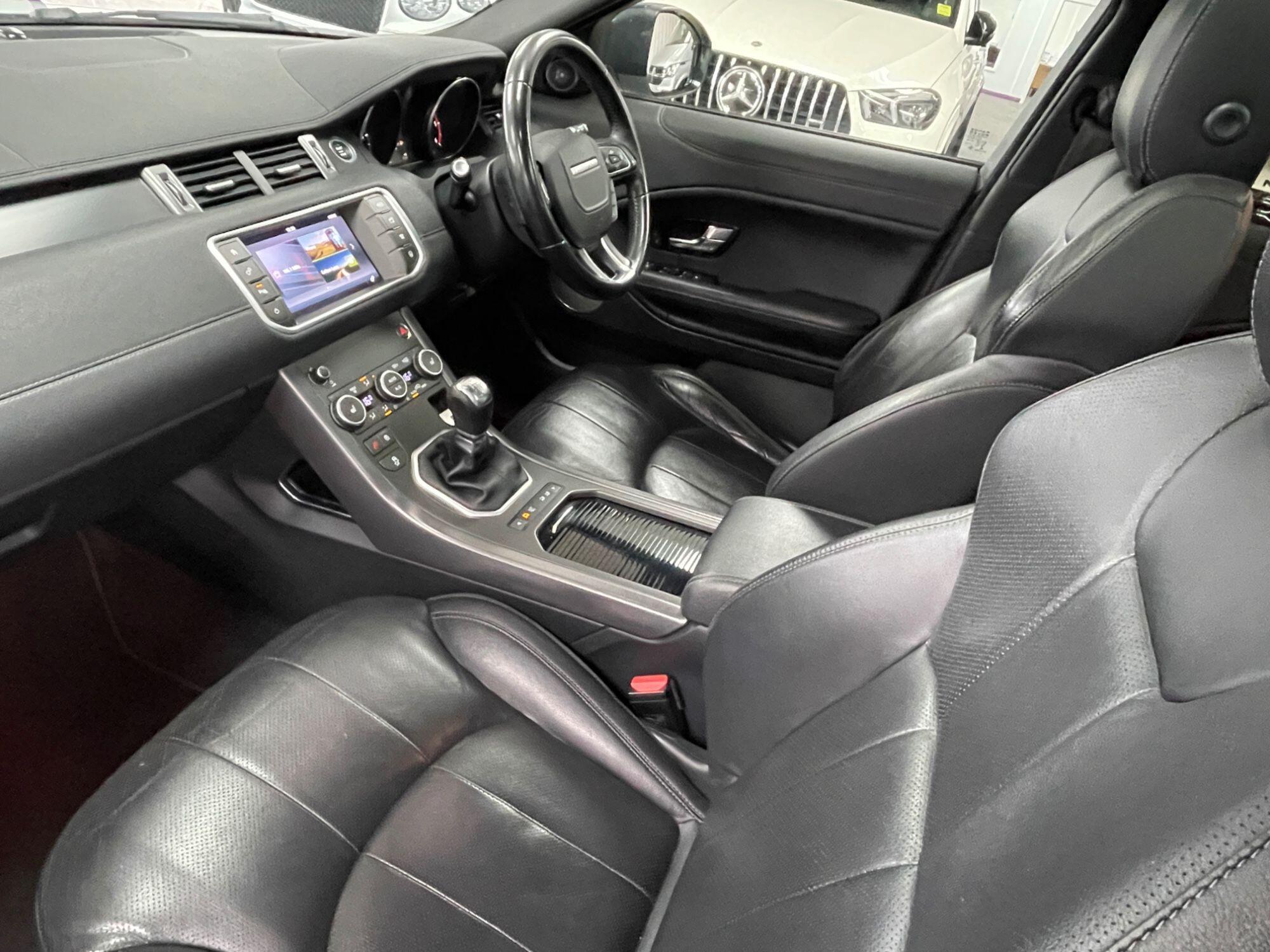 Land Rover Range Rover Evoque - Image 32