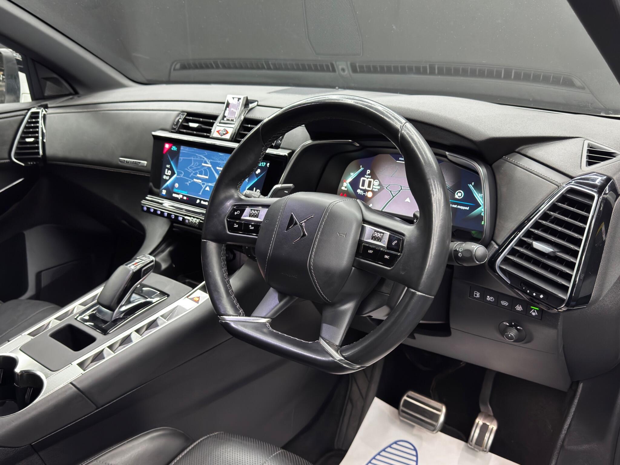 DS AUTOMOBILES DS 7 CROSSBACK - Image 9