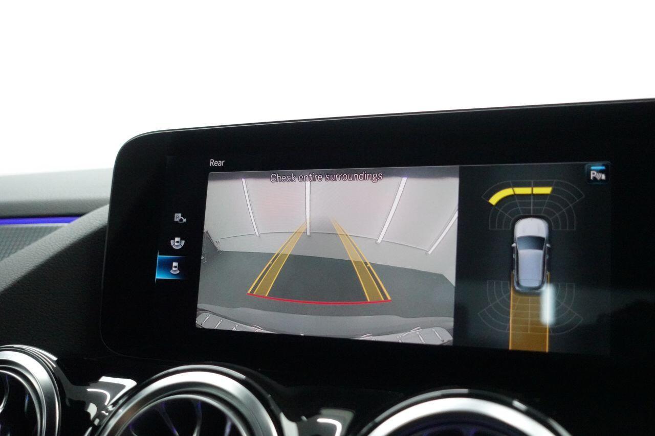 Mercedes-benz EQA - Image 6